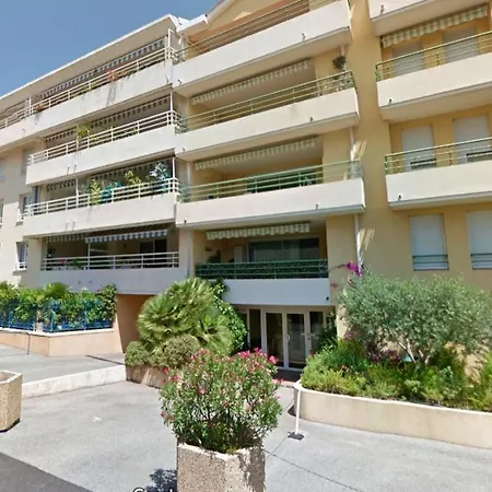 Apartman A Raphael Avec Terrasse 43 M²